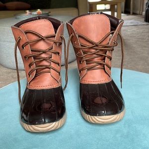Womens Duck Boots